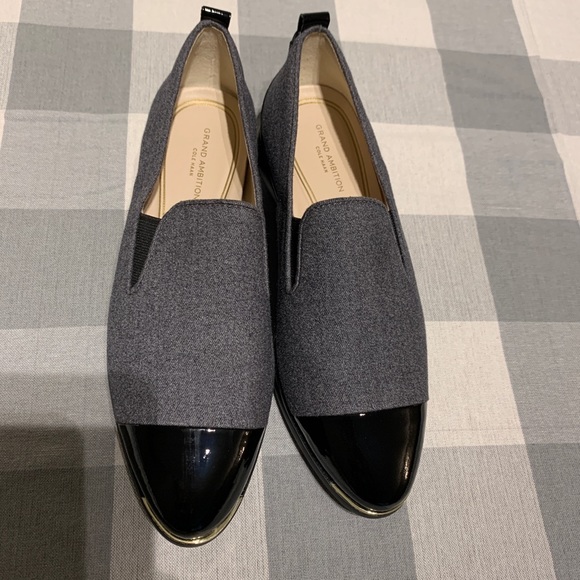 Cole Haan slip on shoes - Picture 2 of 10
